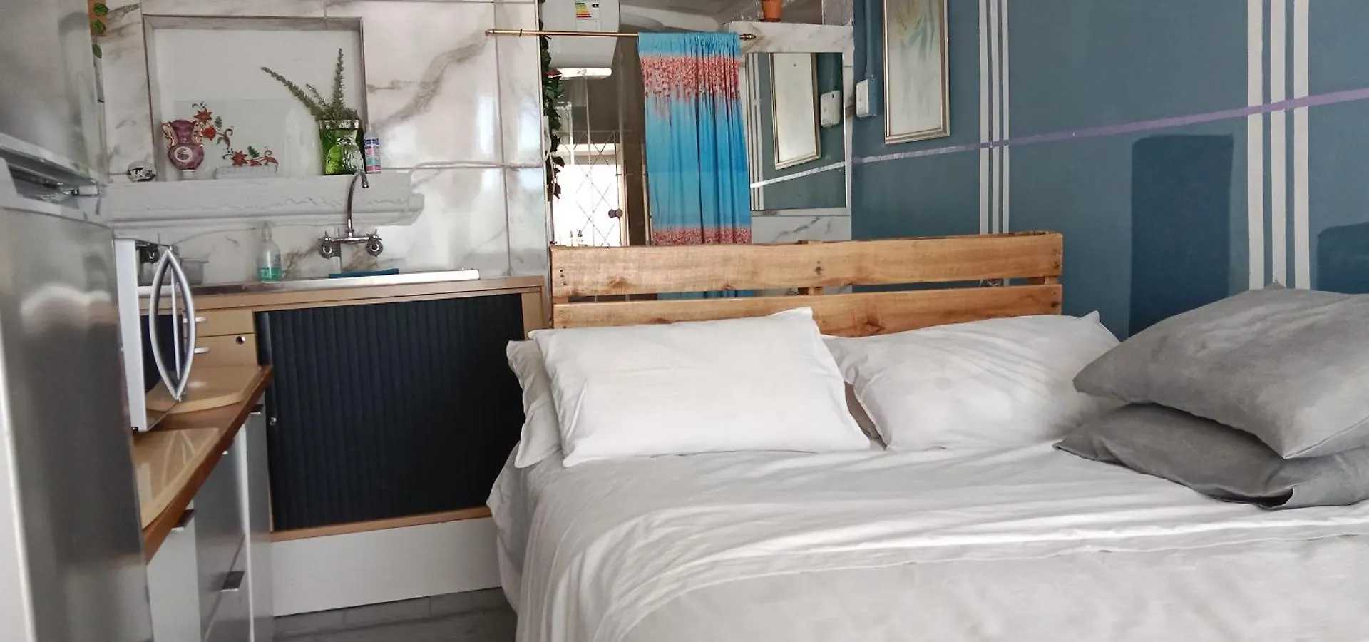 Cozy Private En Suite Studio Cape Town 0*,